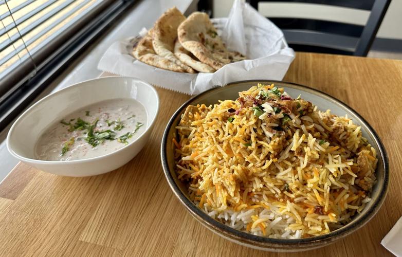 Black Salt chicken biryani