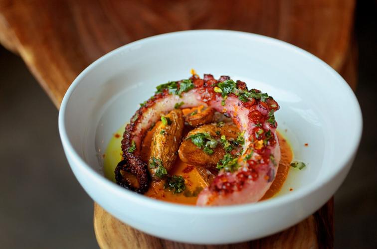 Dining review: Le Ono of O'Fallon, Il.