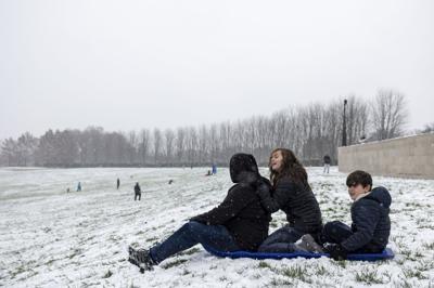 The first snow in St. Louis