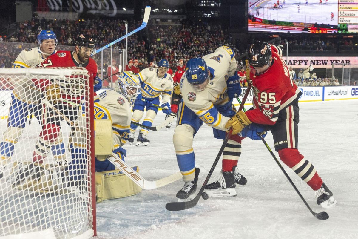 The Blues and Blackhawks take Wrigley Field for the Winter Classic